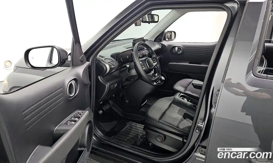 Hyundai Casper 2024 1.0 автомат (гидро), фото 13