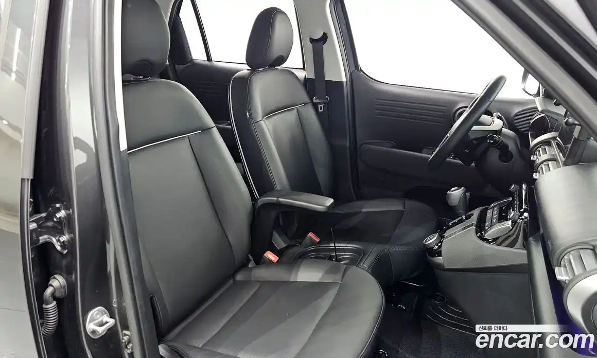 Hyundai Casper 2024 1.0 автомат (гидро), фото 16