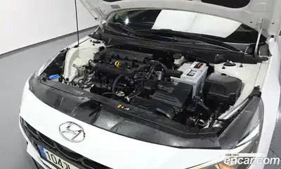 Hyundai Avante 2021 1.6 автомат (гидро), миниатюра 6