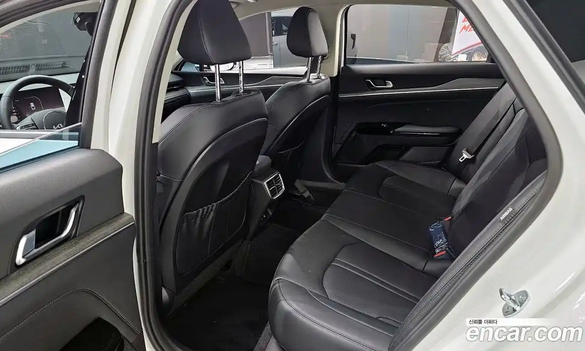 Kia K5 (Optima) 2025 2.0 автомат (гидро), фото 17