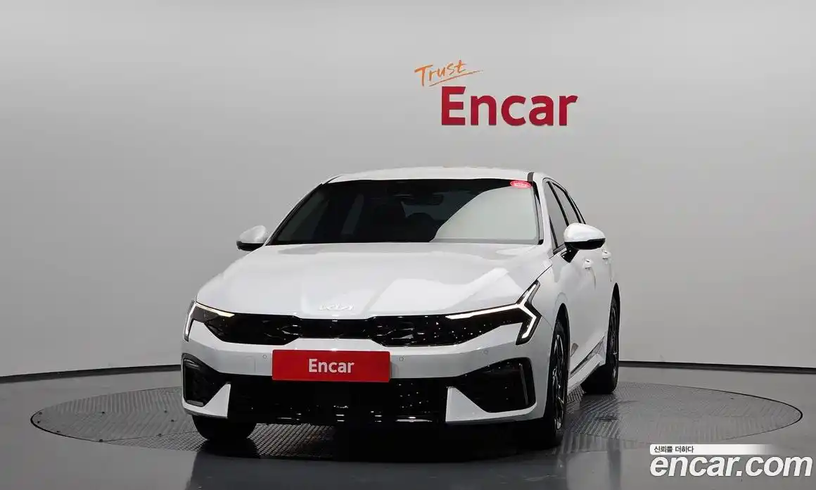 Kia K5 (Optima) 2025 2.0 автомат (гидро), фото 3