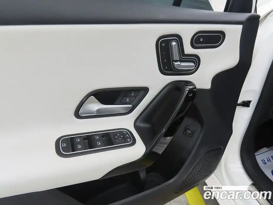 Mercedes-Benz A-Class 2020 2.0 гидро, фото 17 Mercedes-Benz A-Class 2020 2.0 гидро, фото 17