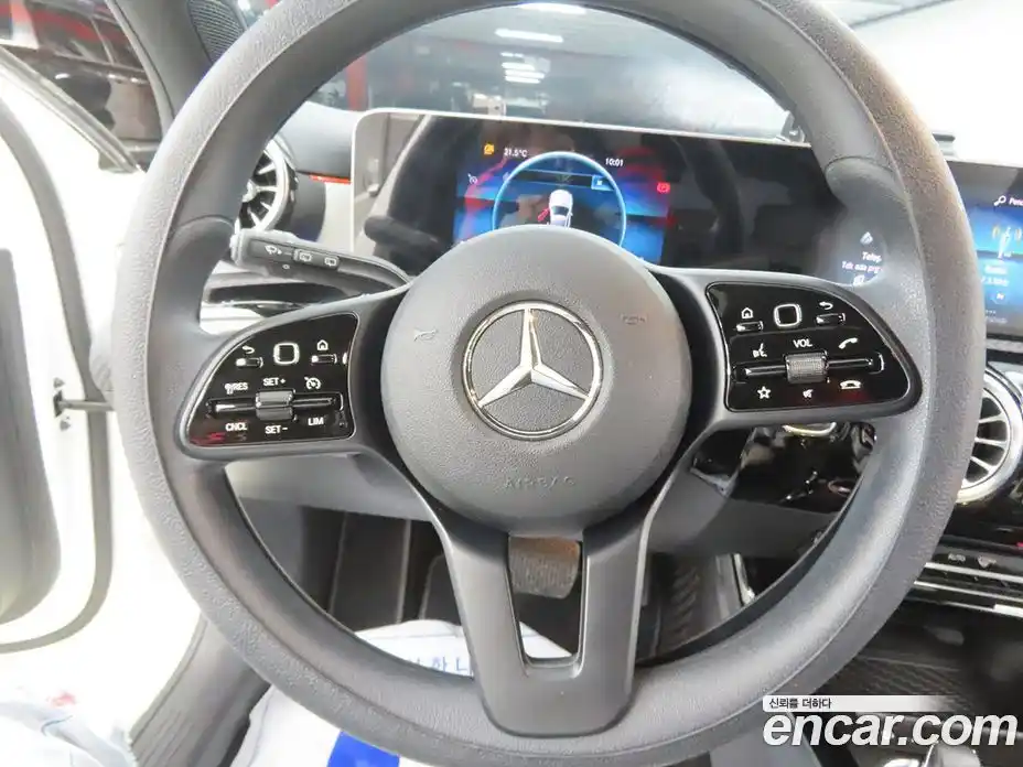 Mercedes-Benz A-Class 2020 2.0 гидро, фото 8 Mercedes-Benz A-Class 2020 2.0 гидро, фото 8