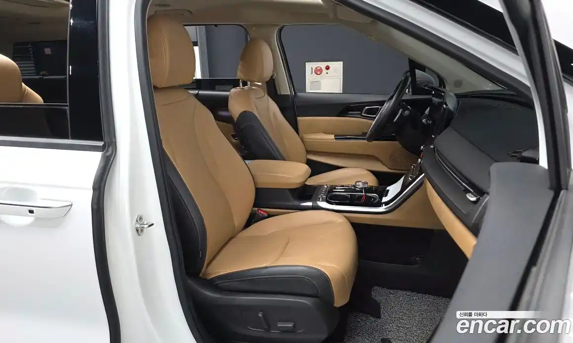 Kia Carnival 2022 3.5 автомат (гидро), фото 11