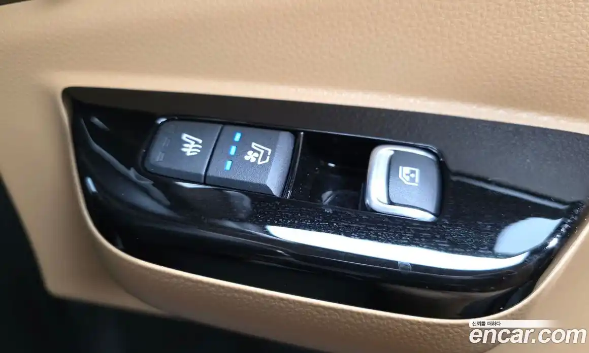 Kia Carnival 2022 3.5 автомат (гидро), фото 18