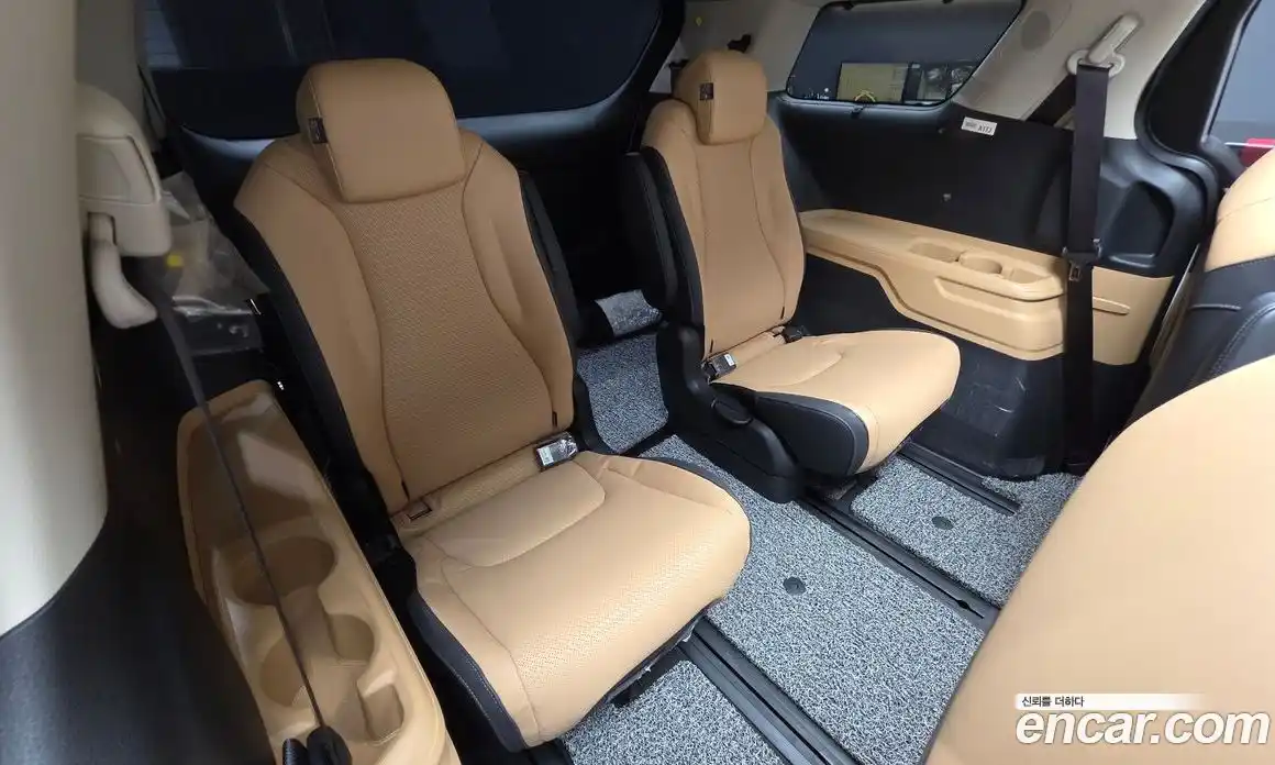 Kia Carnival 2022 3.5 автомат (гидро), фото 19