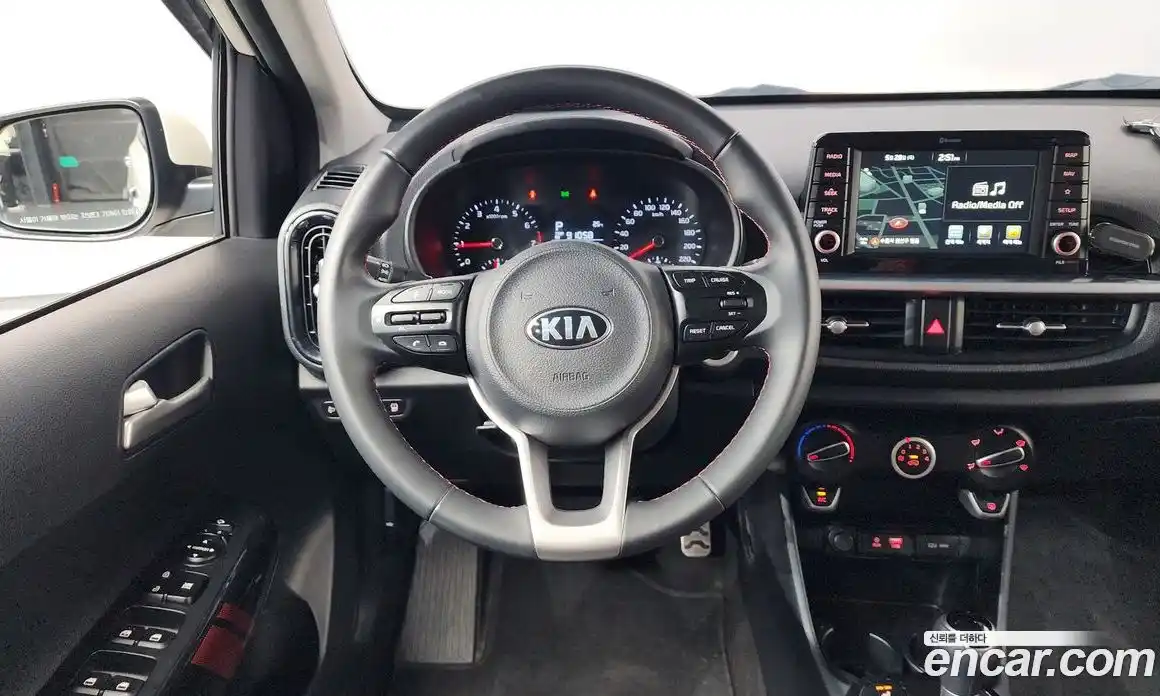 Kia Morning 2018 1.0 автомат (гидро), фото 19