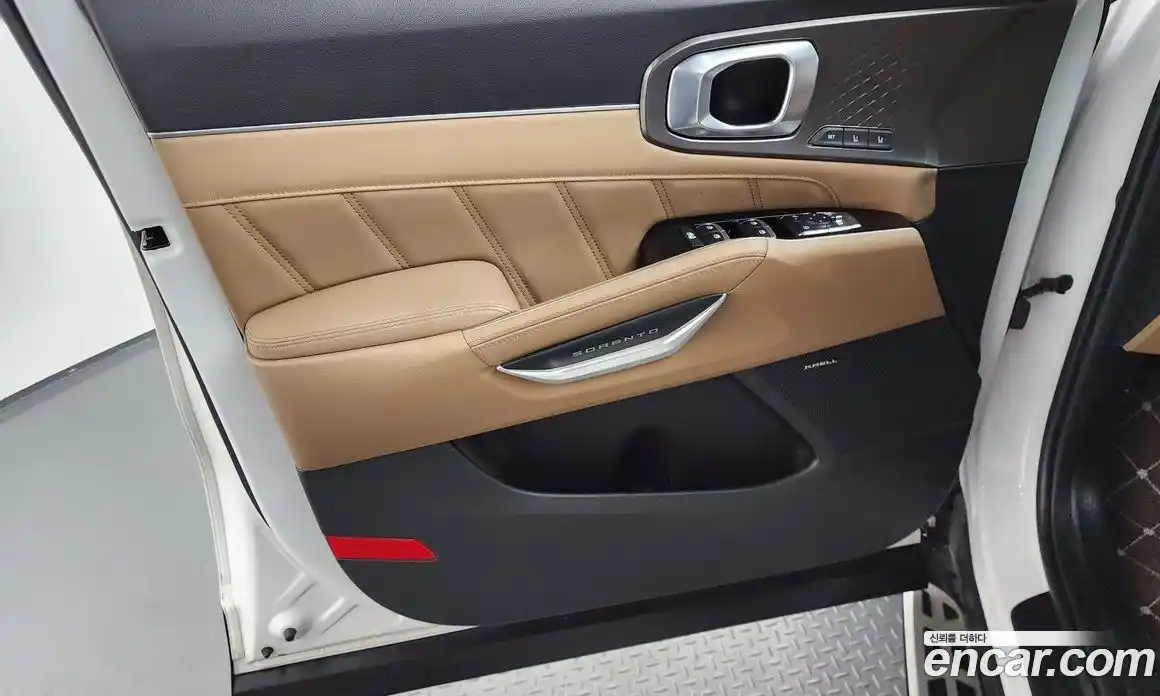 Kia Sorento 2025 1.6 автомат (гидро), фото 14
