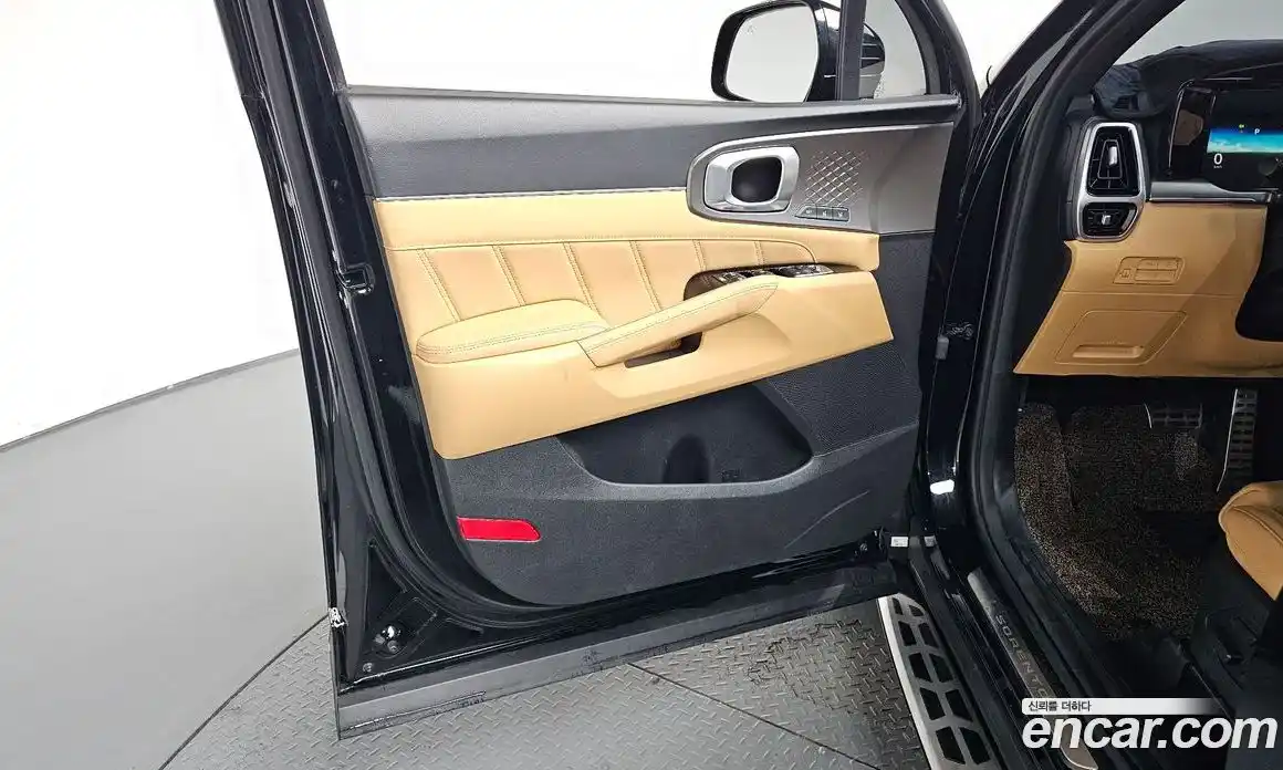 Kia Sorento 2021 1.6 автомат (гидро), фото 13