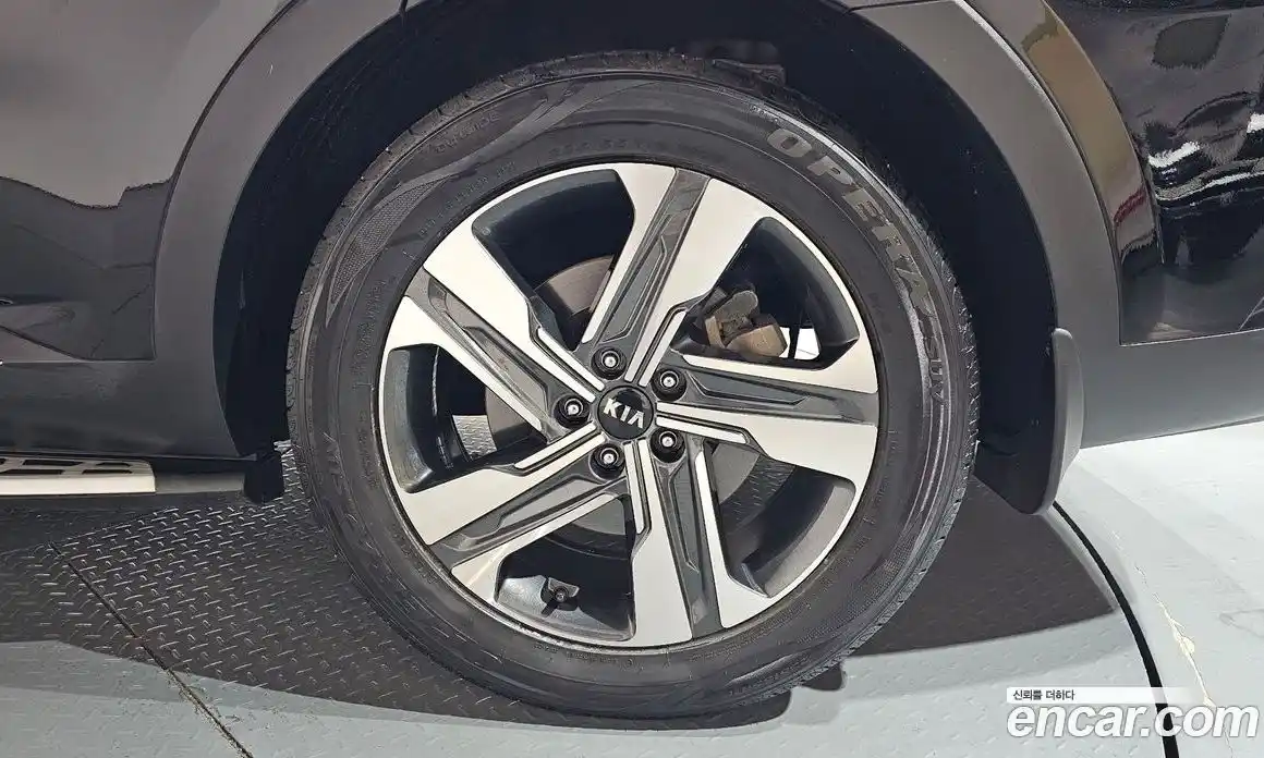 Kia Sorento 2021 1.6 автомат (гидро), фото 6