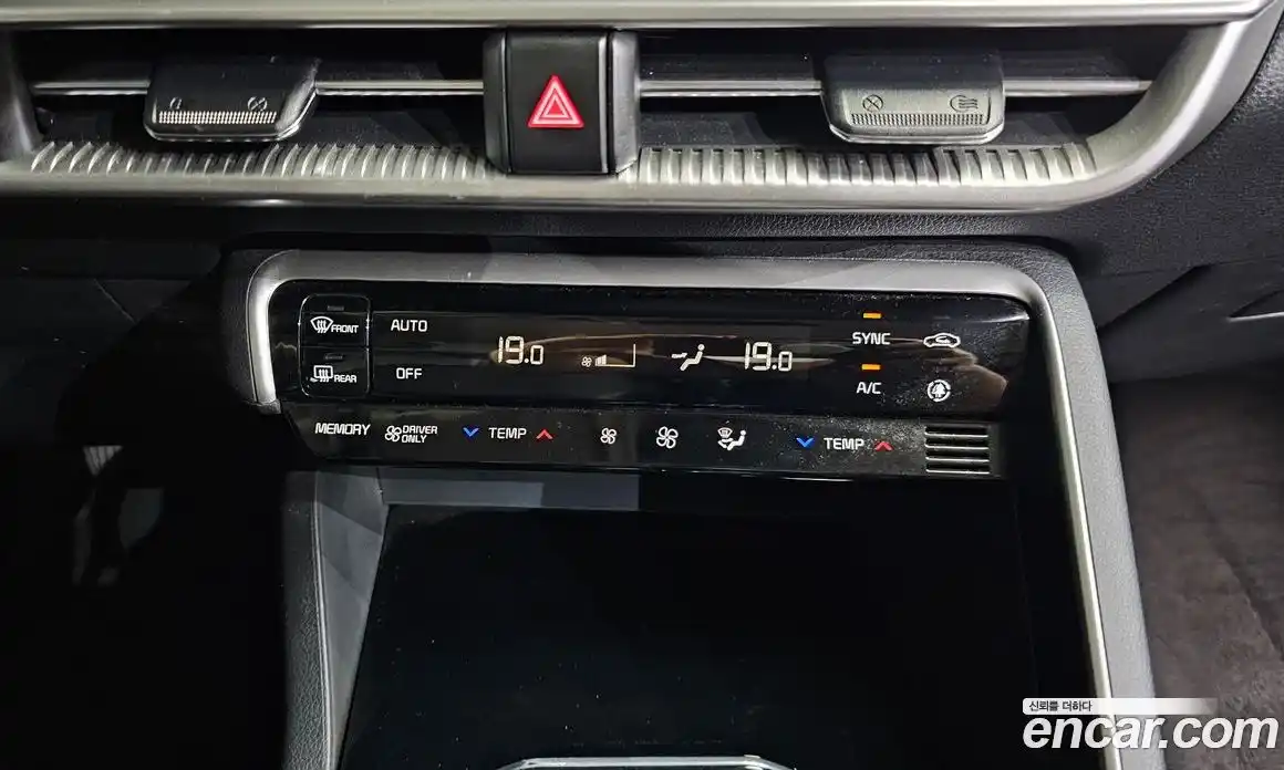 Kia K5 (Optima) 2023 2.0 автомат (гидро), фото 19