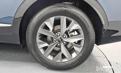 Kia Sportage 2022 1.6 автомат (гидро), миниатюра 7