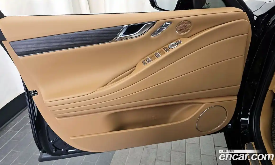 Genesis G80 2026 2.5 автомат (гидро), фото 14