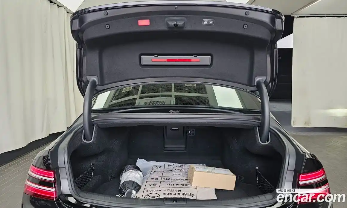Genesis G80 2026 2.5 автомат (гидро), фото 26