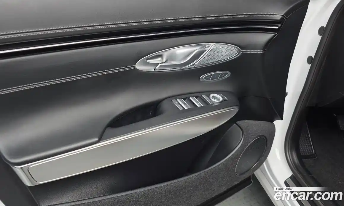 Genesis GV70 2021 2.5 автомат (гидро), фото 14