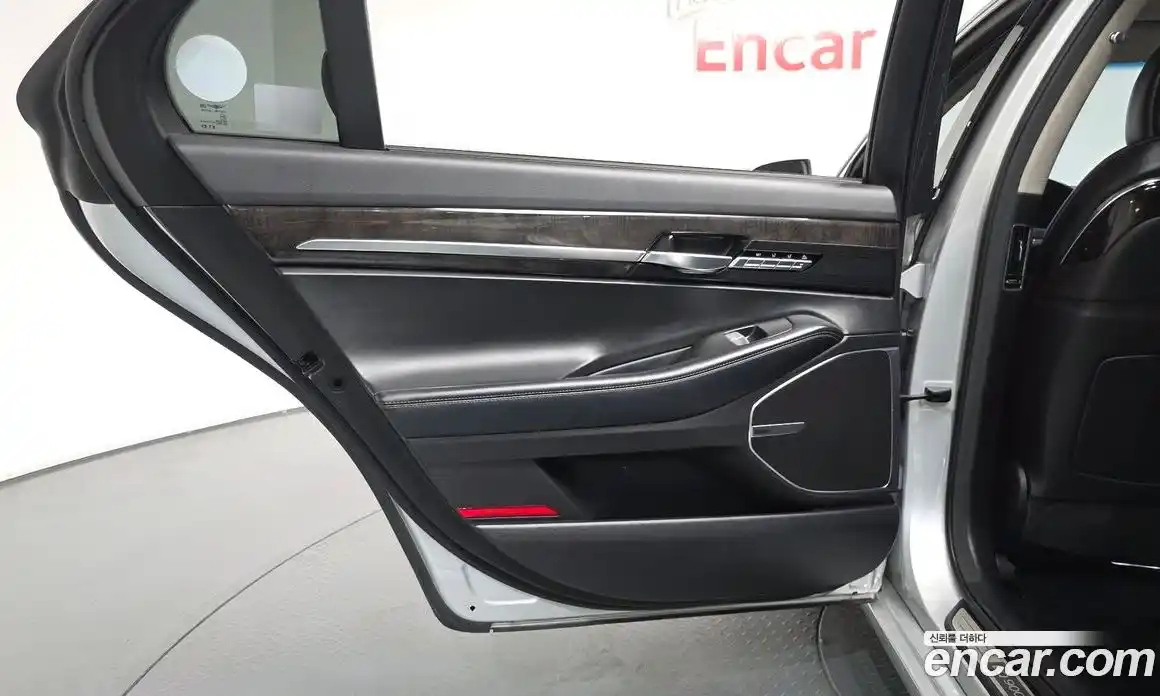 Genesis EQ900 2015 3.3 автомат (гидро), фото 15