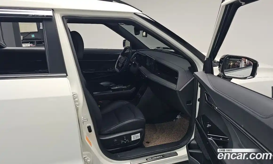 SsangYong Musso 2025 0.2 автомат (гидро), фото 15