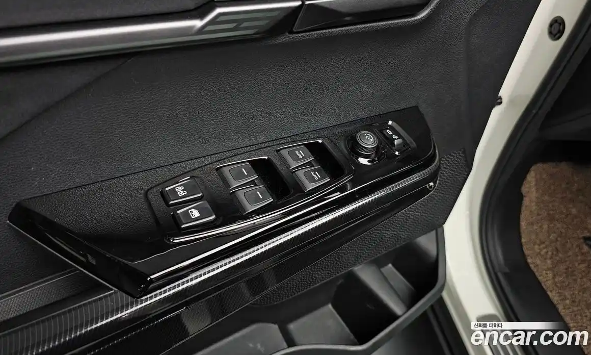SsangYong Musso 2025 0.2 автомат (гидро), фото 21