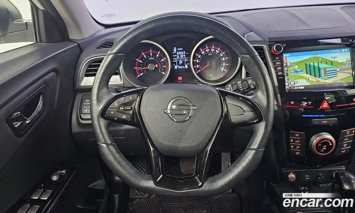 SsangYong TIBOLI 2016 1.6 автомат (гидро), фото 13