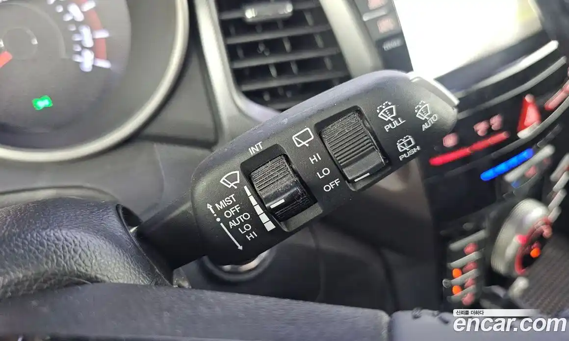 SsangYong TIBOLI 2016 1.6 автомат (гидро), фото 18