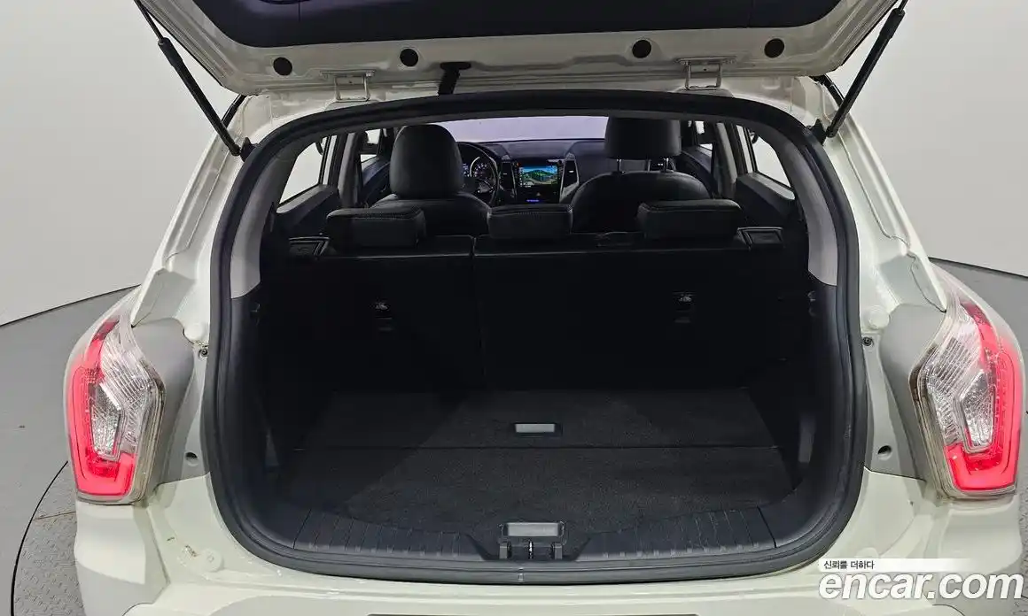 SsangYong TIBOLI 2016 1.6 автомат (гидро), фото 20