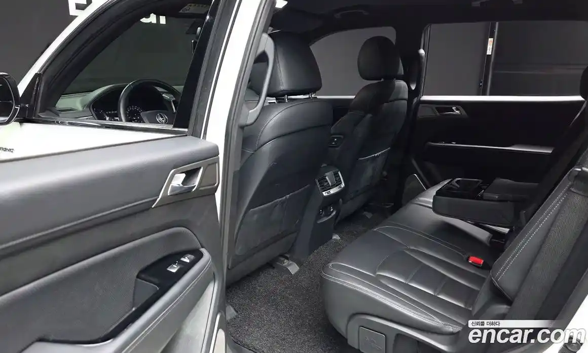 SsangYong Rexton 2019 2.2 автомат (гидро), фото 17