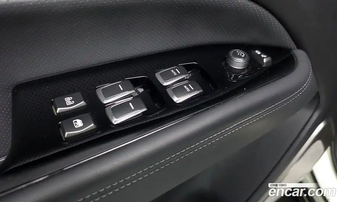SsangYong Rexton 2019 2.2 автомат (гидро), фото 28