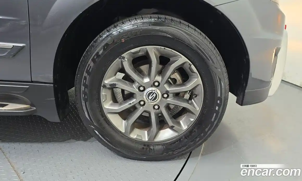 SsangYong Korando 2015 2.0 автомат (гидро), фото 7