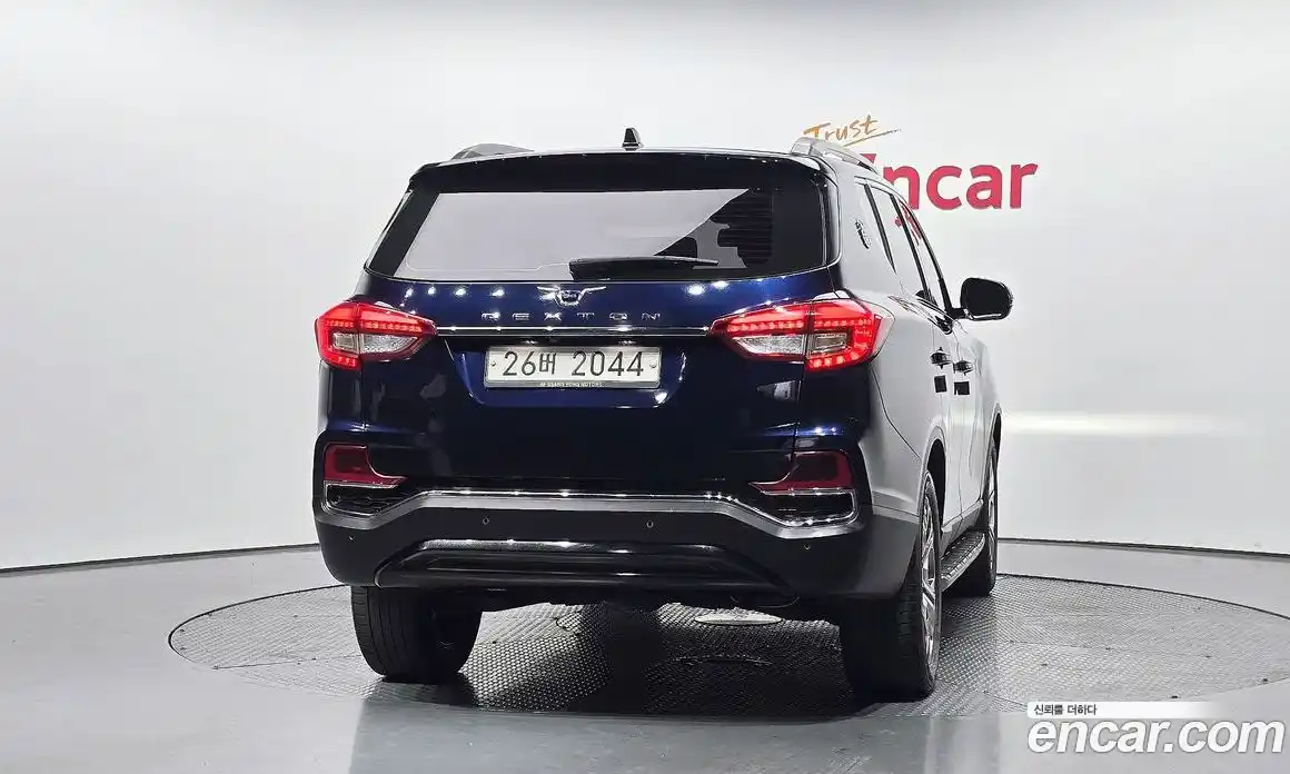 SsangYong Rexton 2018 2.2 автомат (гидро), фото 4