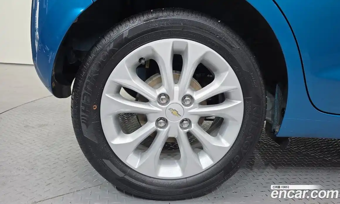 Chevrolet Spark 2020 1.0 автомат (гидро), фото 5