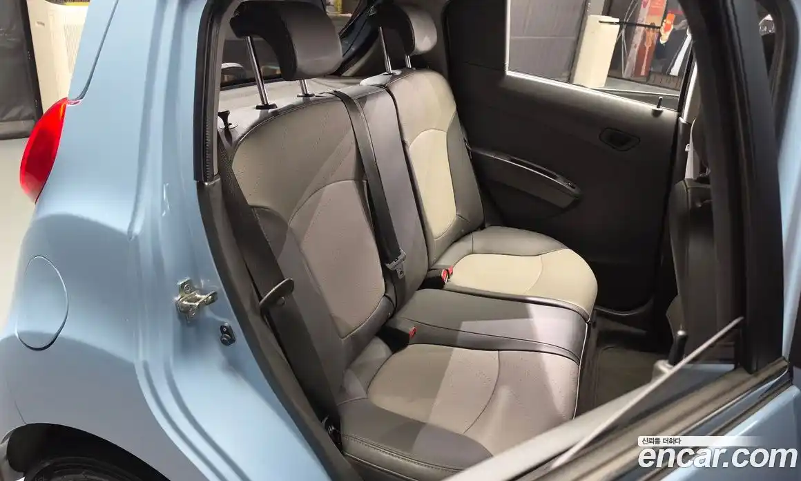 Chevrolet Spark 2014 1.0 автомат (гидро), фото 11