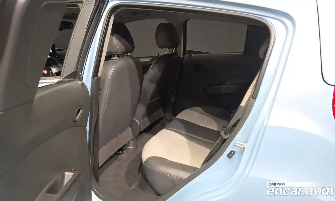 Chevrolet Spark 2014 1.0 автомат (гидро), фото 12