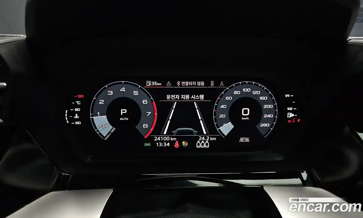 Audi A3 2023 2.0 автомат (гидро), фото 11