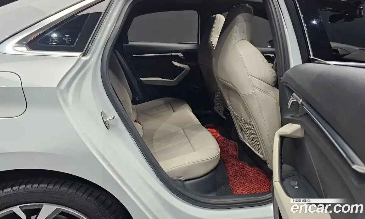 Audi A3 2023 2.0 автомат (гидро), фото 17
