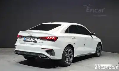 Audi A3 2023 2.0 автомат (гидро), миниатюра 2