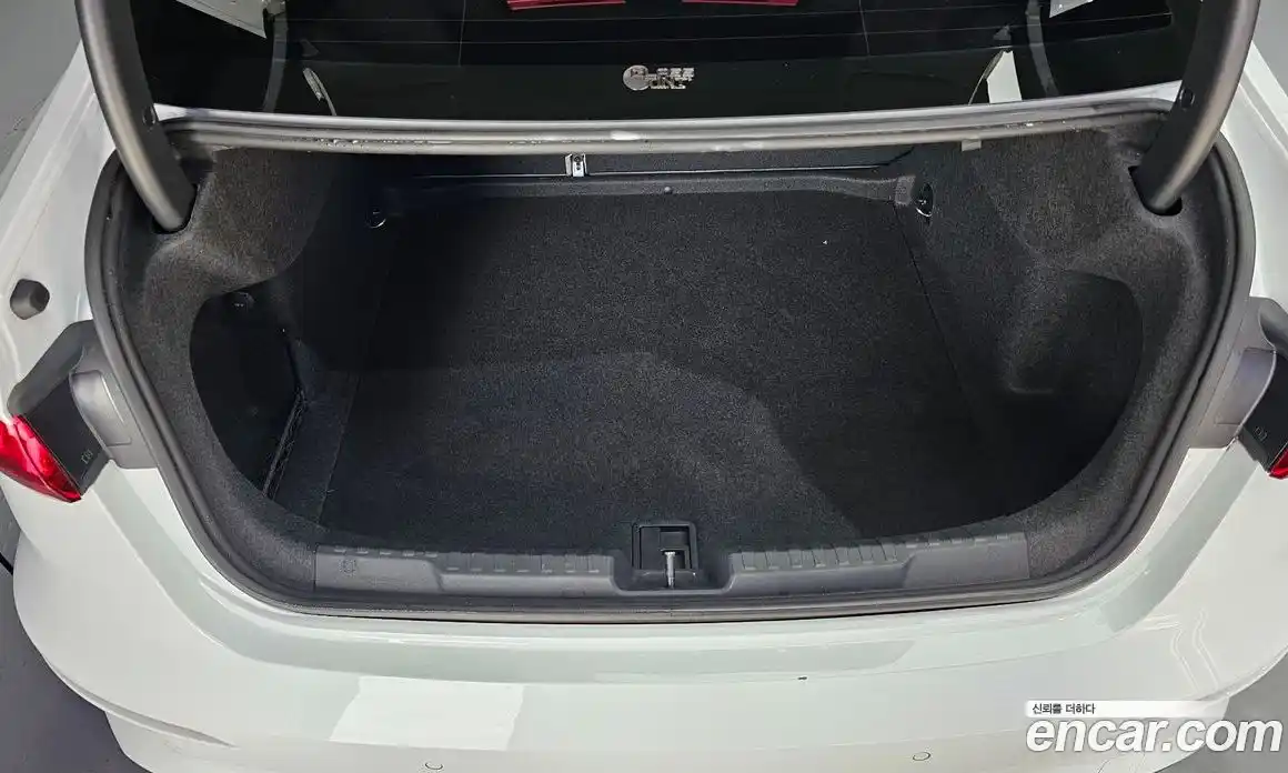 Audi A3 2023 2.0 автомат (гидро), фото 24