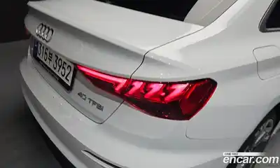 Audi A3 2023 2.0 автомат (гидро), миниатюра 9