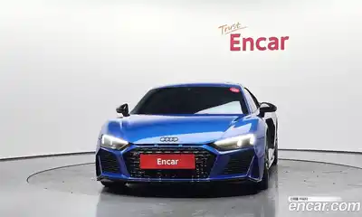 Audi R8 2022 5.2 автомат (гидро), миниатюра 3