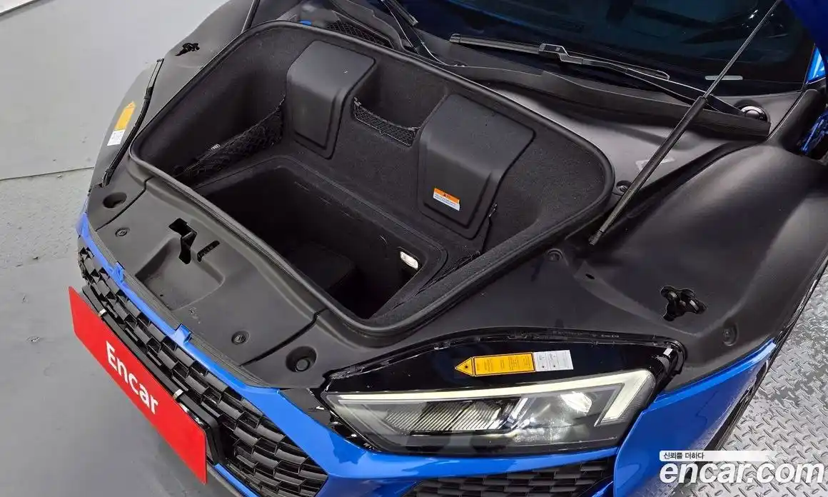 Audi R8 2022 5.2 автомат (гидро), фото 31