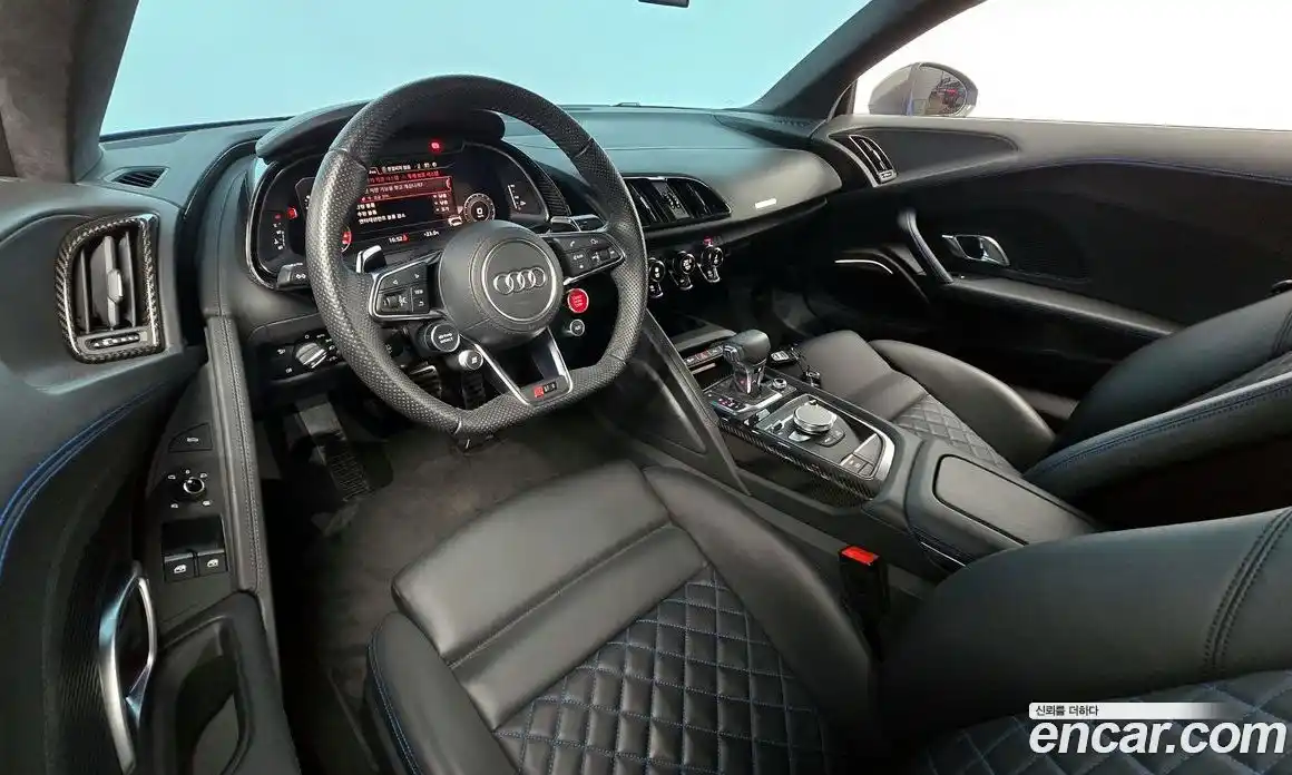 Audi R8 2022 5.2 автомат (гидро), фото 10