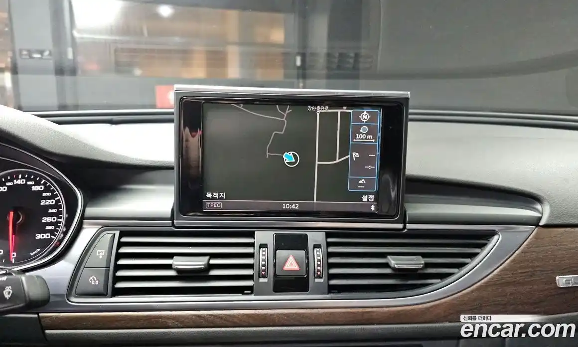 Audi A6 2016 2.0 автомат (гидро), фото 17