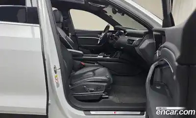 Audi e-tron 2021 0.2 автомат (гидро), миниатюра 11