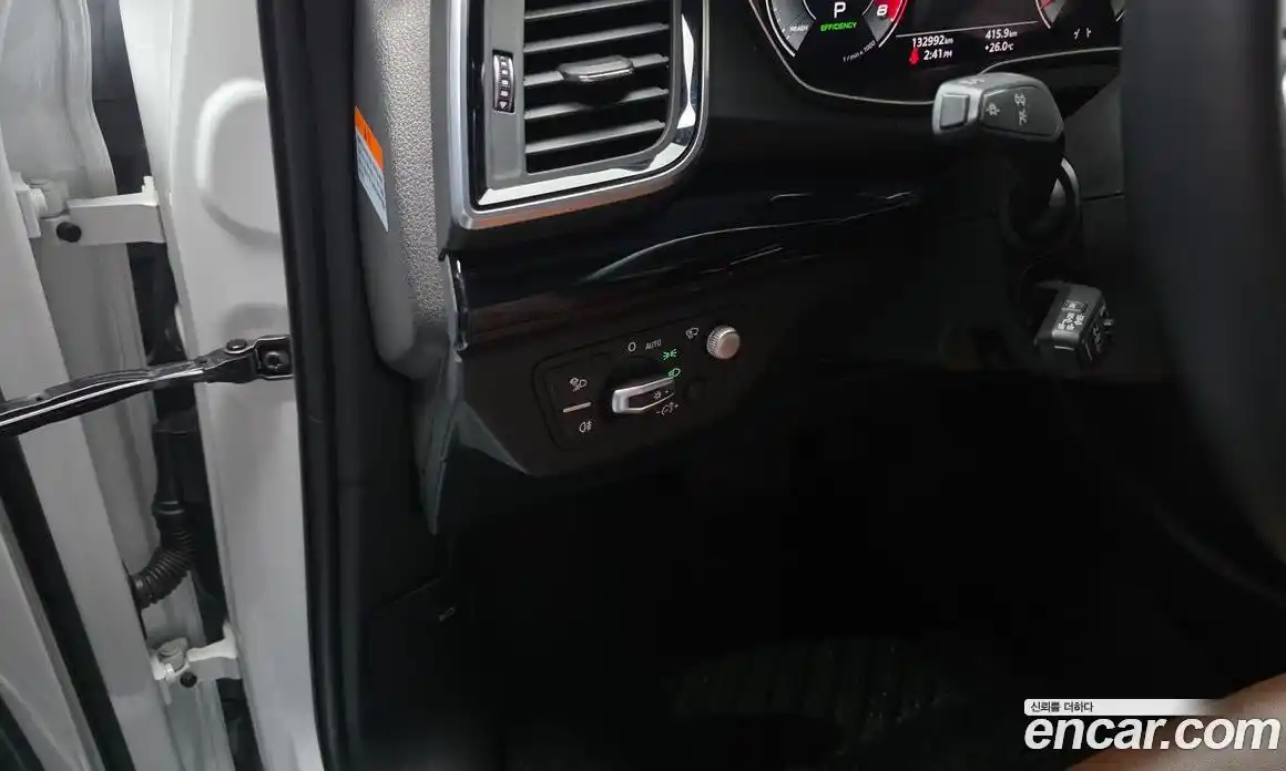 Audi Q5 2021 2.0 автомат (гидро), фото 14