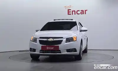 Chevrolet Cruze 2011 1.8 автомат (гидро), миниатюра 3