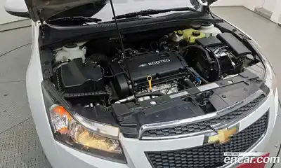 Chevrolet Cruze 2011 1.8 автомат (гидро), миниатюра 6