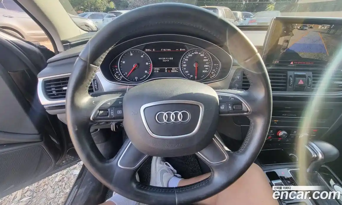 Audi A6 2015 3.0 автомат (гидро), фото 14