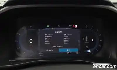 Volvo XC40 2025 2.0 автомат (гидро), миниатюра 11