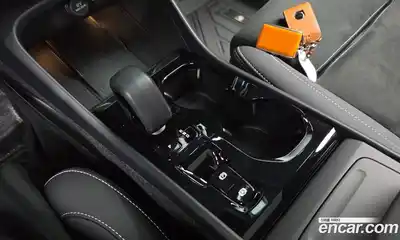 Volvo XC40 2025 2.0 автомат (гидро), миниатюра 12