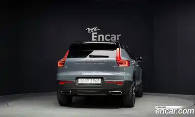 Volvo XC40 2020 2.0 автомат (гидро), миниатюра 4