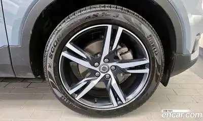 Volvo XC40 2020 2.0 автомат (гидро), миниатюра 7
